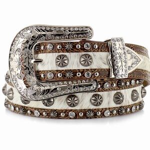 NWOT Shyanne Cowhide Belt